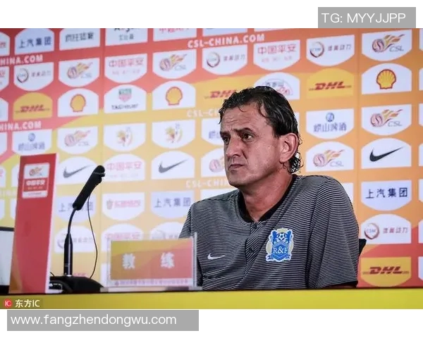 中超精彩直播抢先看 助你全程掌握最新赛事动态与精彩瞬间 中超精彩直播抢先看 助你全程掌握最新赛事动态与精彩瞬间